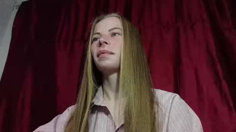 JULIANA online show from March 20, 8:58 pm