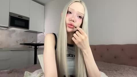 Snapshot of siliconepornstar chatting on October 2, 12:48 pm Diana  online show from October 2, 12:48 pm