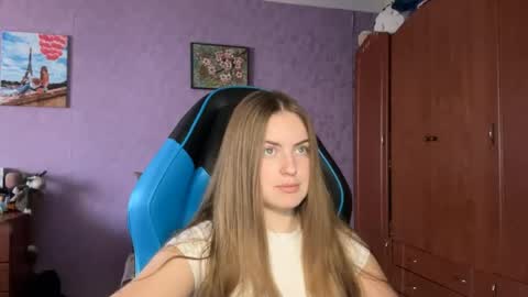 Erica online show from April 17, 7:55 am