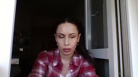 silver_still online show from April 8, 8:39 am