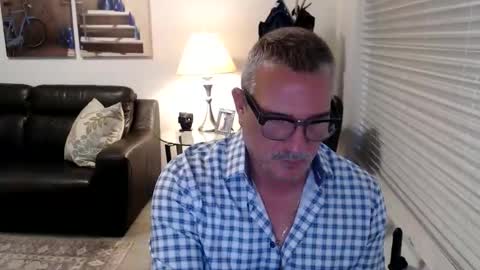 silveroli187 online show from October 2, 3:44 pm