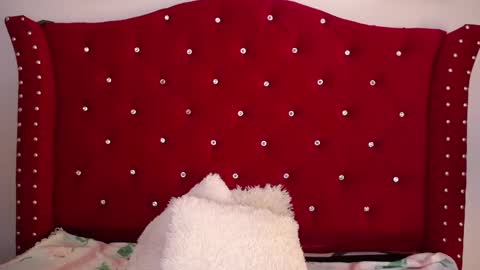 silvia_ls online show from February 19, 9:58 pm