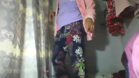simirna98 online show from June 18, 1:05 pm