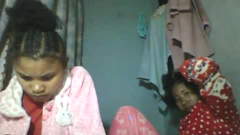 simirna98 online show from June 20, 5:41 pm
