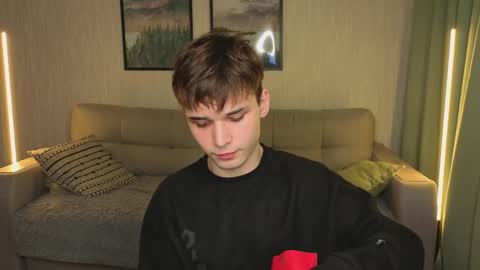 Alex online show from April 6, 10:49 am