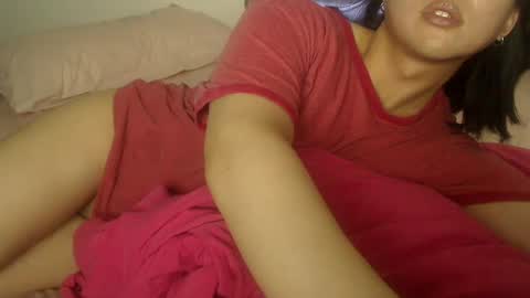 Snapshot of simple887 chatting on January 1, 11:18 pm simple887 online show from January 1, 11:18 pm