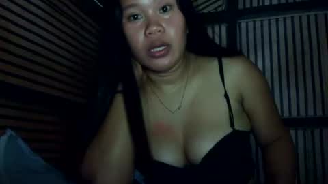 simply_y0urs online show from October 28, 11:39 pm