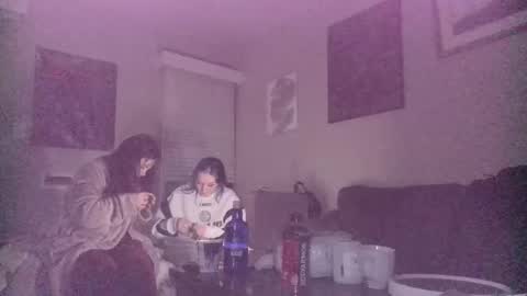 simpsznn online show from February 21, 9:56 am