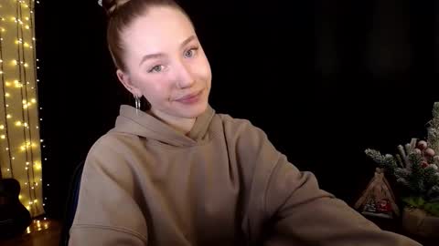 Sindi online show from January 15, 2:26 pm