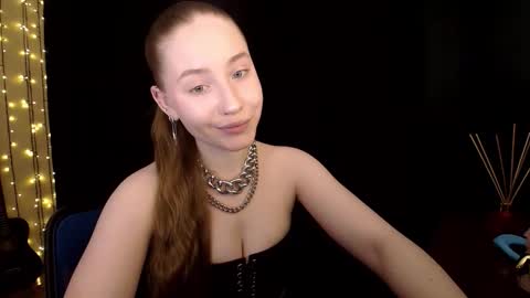 Sindi online show from March 21, 2:22 pm