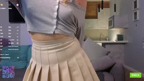   online show from February 15, 5:11 pm