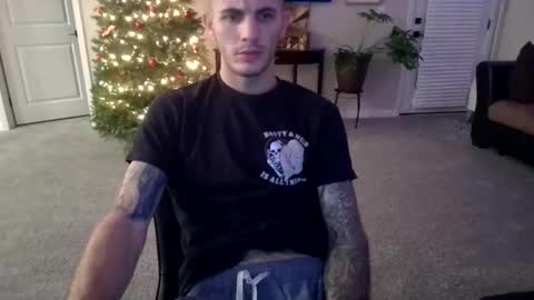 sinfullv online show from December 18, 8:42 am