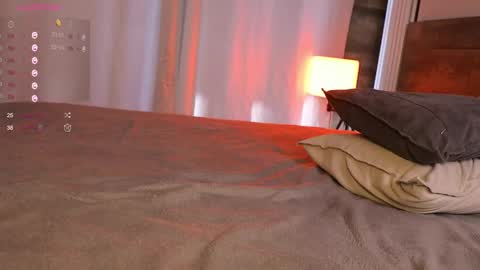 Ivy online show from March 12, 4:19 am