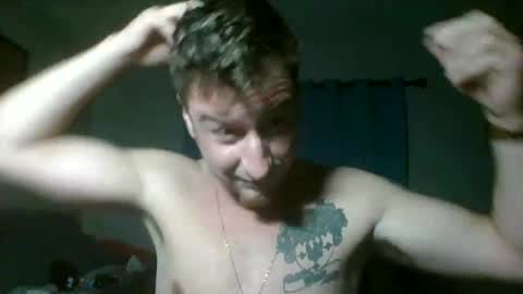 Snapshot of singledad88show chatting on October 21, 8:30 am singledad88show online show from October 21, 8:30 am