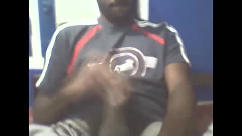 Snapshot of singletamilblackboy chatting on December 13, 7:47 am singletamilblackboy online show from December 13, 7:47 am