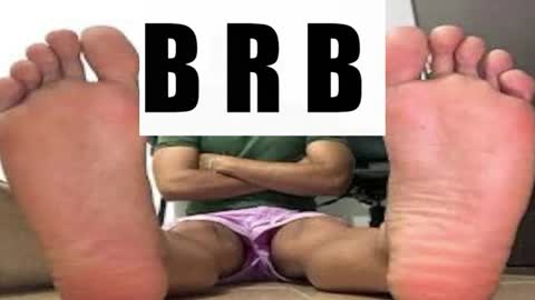 only foot                         worshipers here online show from December 1, 2:31 am