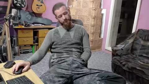 I am The Fourth and only Sir. Pelo online show from September 14, 5:47 pm