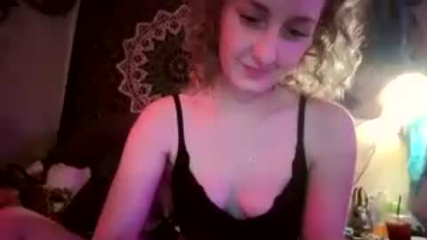 Venus online show from June 27, 2:28 am