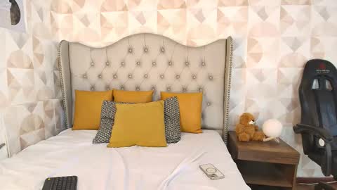 siriuss_collin online show from November 29, 7:10 pm