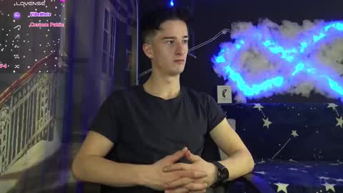 SirReedy online show from December 1, 6:00 am