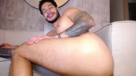 Call me papi online show from January 9, 6:06 am