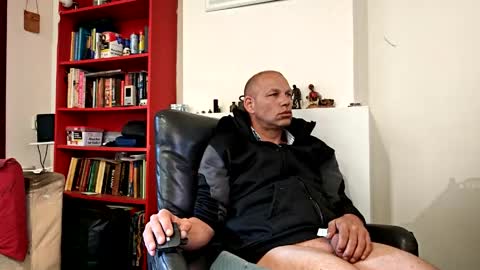 Petra online show from April 19, 5:47 pm