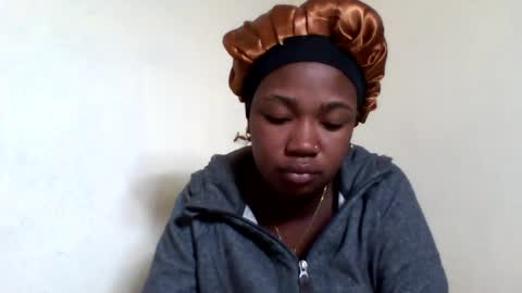 sisyh697532 online show from July 4, 3:43 am