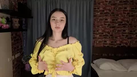 Lilly online show from March 18, 12:11 pm