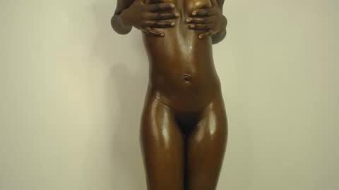sizzly_ass online show from May 26, 2:01 pm