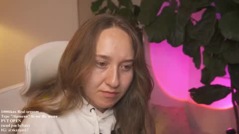 Im Scarlett  ONLINE  5pm-10pm NYC time  online show from October 1, 11:36 pm