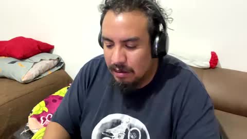 Elias online show from December 5, 12:14 am