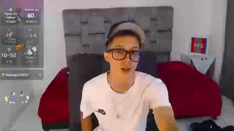 skinny_bigcock20 online show from March 12, 10:46 pm