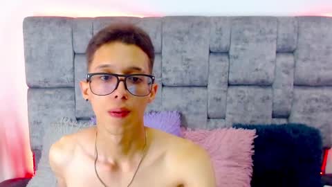 skinny_bigcock20 online show from February 26, 7:32 pm