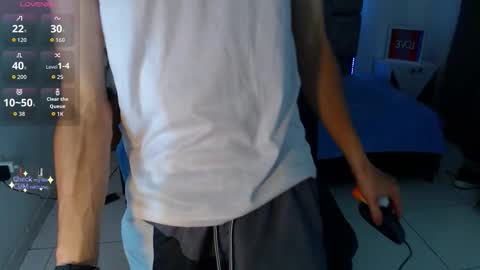 skinny_bigcock20 online show from February 4, 9:19 pm