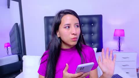 skinny_hottie18 online show from January 9, 1:06 pm