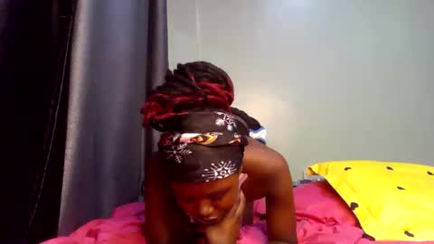 skinny_jass online show from April 19, 6:10 pm