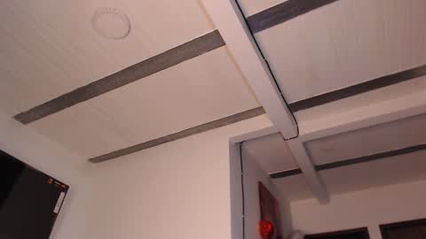 jesica online show from October 27, 7:30 am