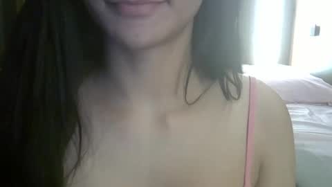 skinnykittencam online show from April 15, 10:54 pm