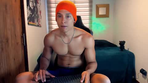 Liam Vokov online show from January 25, 1:30 pm