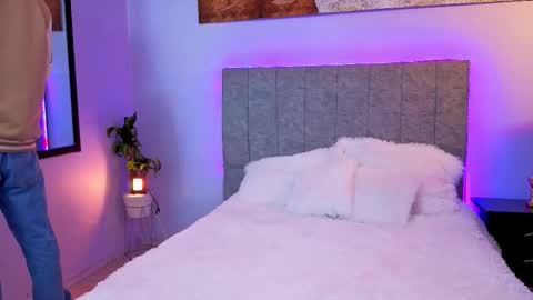 Daniel online show from November 27, 3:25 am