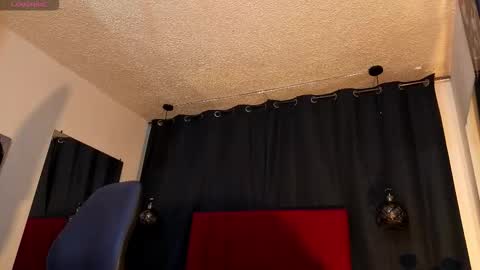 sky_rivers online show from January 10, 3:34 am