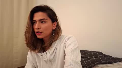 Vi online show from December 1, 9:18 am