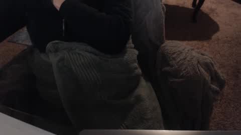Snapshot of skyblu1 chatting on February 25, 2:36 am SKYLE online show from February 25, 2:36 am