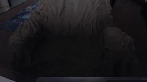 Snapshot of skyblu1 chatting on February 26, 2:52 am SKYLE online show from February 26, 2:52 am