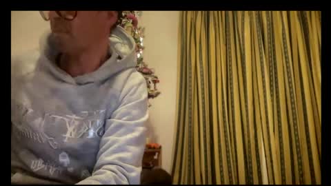 skyfly333 online show from April 27, 5:10 pm