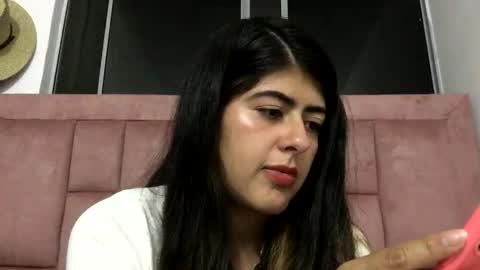 Skyler online show from February 3, 1:35 am