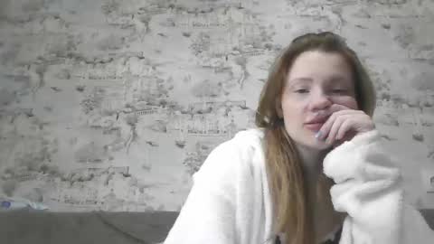 Snapshot of skyler_wans chatting on February 25, 3:20 pm Skyler online show from February 25, 3:20 pm