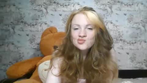 Snapshot of skyler_wans chatting on September 14, 4:30 pm Skyler online show from September 14, 4:30 pm