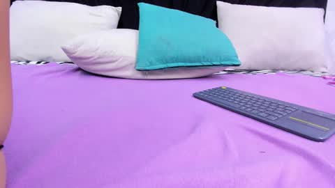 Skynny online show from February 21, 6:18 am