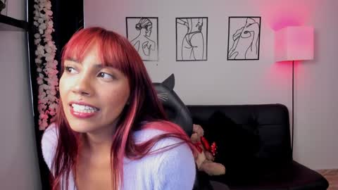 Snapshot of skyssoul chatting on February 5, 8:35 pm cielo     online show from February 5, 8:35 pm